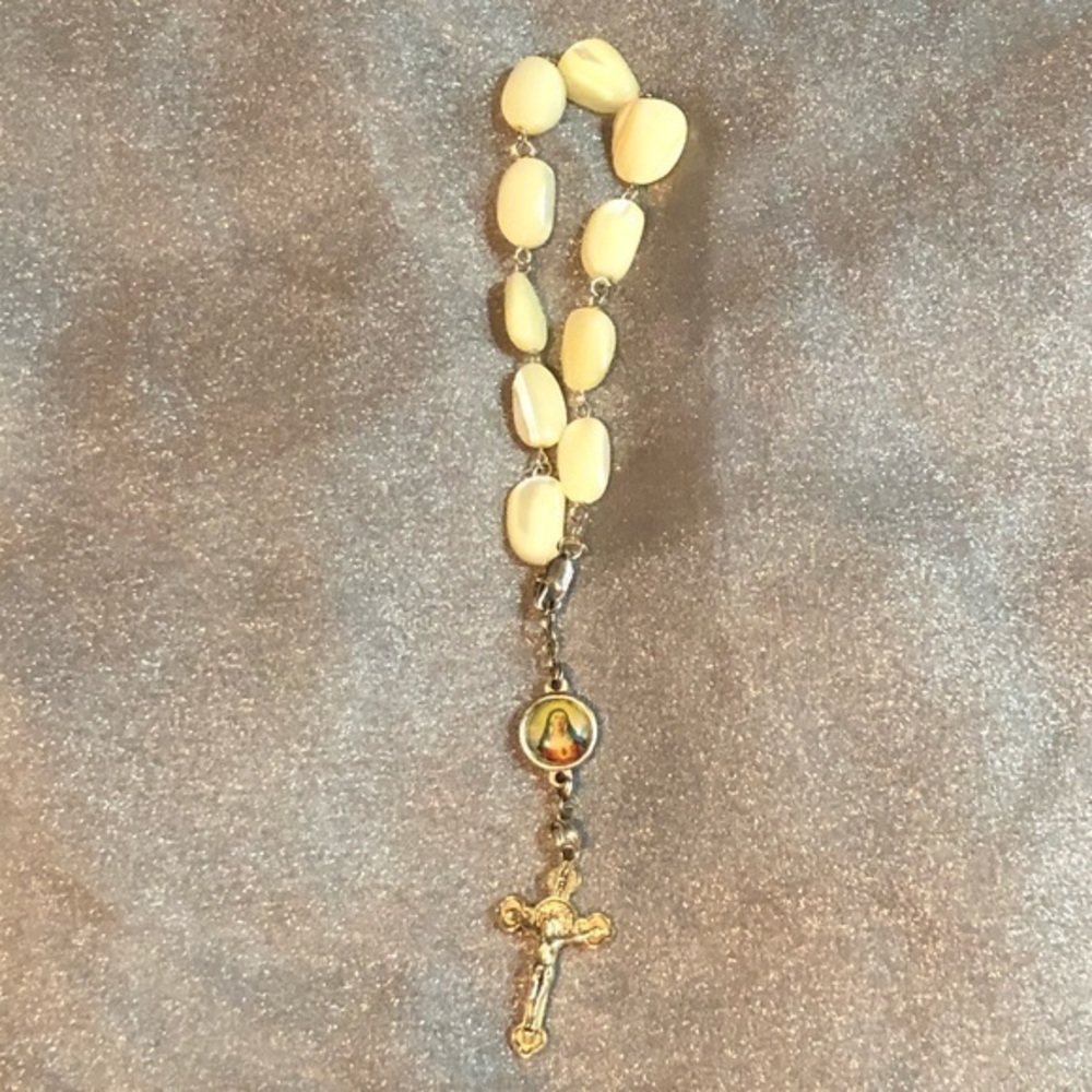 Seashell 1 Decade Rosary Bracelet